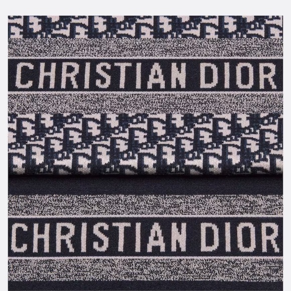 Dior scarf - Picture 2 of 3